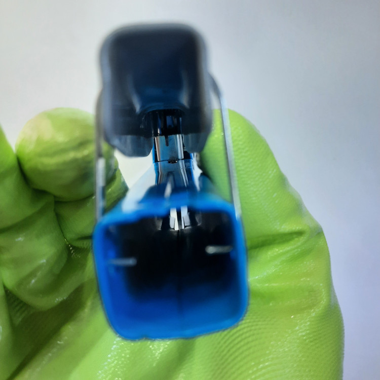 قیچی لوله سبز